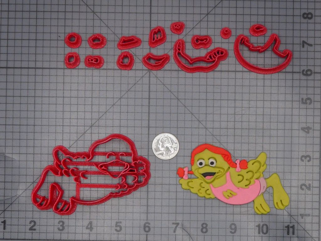 McDonalds - Birdie Body 266-K645 Cookie Cutter Set