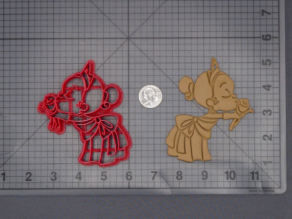 Princess and the Frog - Tiana Baby Kissing Frog 266-K413 Cookie Cutter