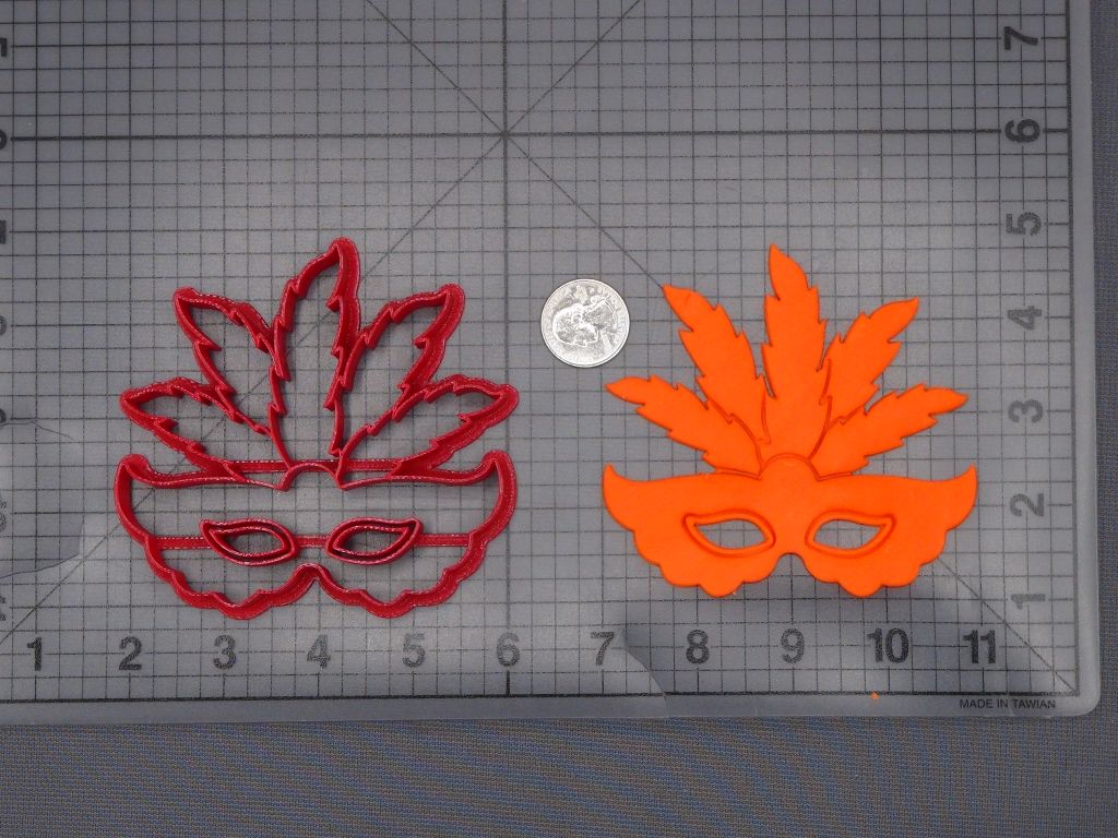 Masquerade Mask 266-K691 Cookie Cutter
