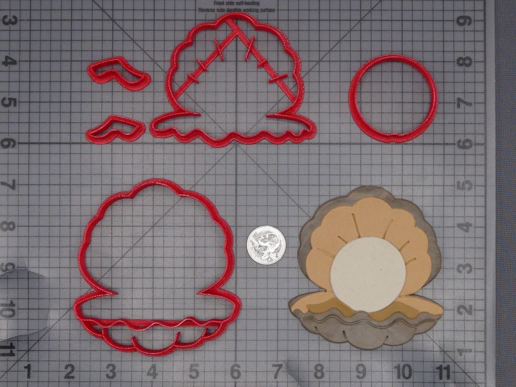 Clam Shell 266-K849 Cookie Cutter Set