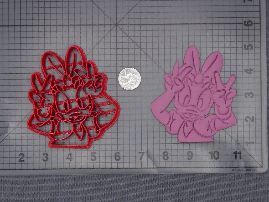 Daisy Duck 266-K830 Cookie Cutter