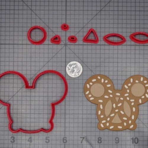 Disneyland - Mickey Mouse Pretzel 266-L153 Cookie Cutter Set