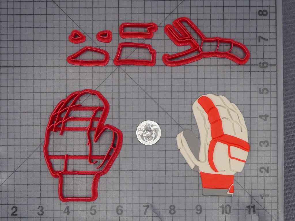 Cricket Glove 266-L410 Cookie Cutter Set