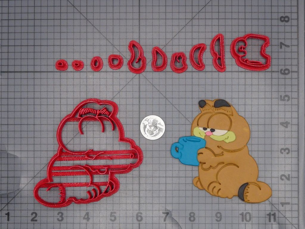 Garfield with Mug 266-M010 Cookie Cutter Set